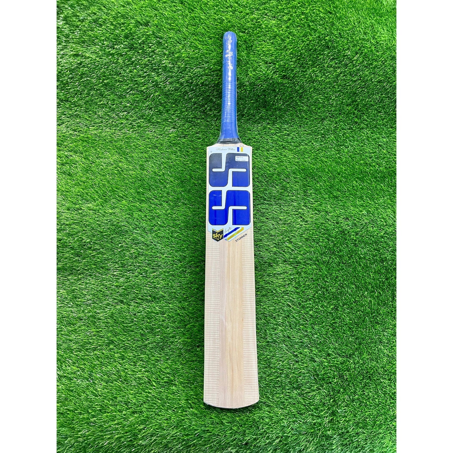 SS Sky Player Kashmir Willow Cricket Bat